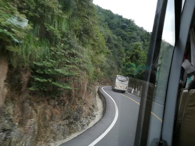 庐山开车上去怎么收费?本地车上庐山要收费吗-图3 庐山开车上去怎么收费?本地车上庐山要收费吗-图3