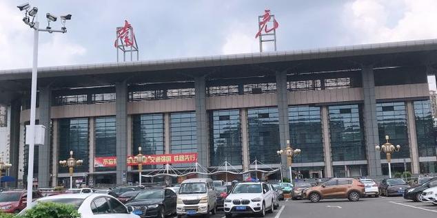 南充火车站最近的汽车站?南充顺庆区铁昌路停车收费吗-图3 南充火车站最近的汽车站?南充顺庆区铁昌路停车收费吗-图3