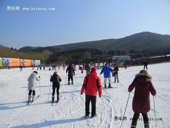 呼市周边自驾游景点冬天?太伟滑雪场收费-图3 呼市周边自驾游景点冬天?太伟滑雪场收费-图3
