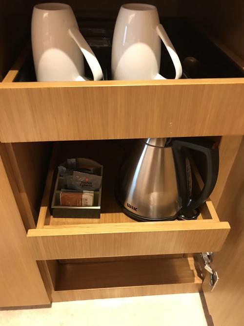 离浦东机场近的酒店有些什么?雅居乐万豪迷你吧收费-图3 离浦东机场近的酒店有些什么?雅居乐万豪迷你吧收费-图3