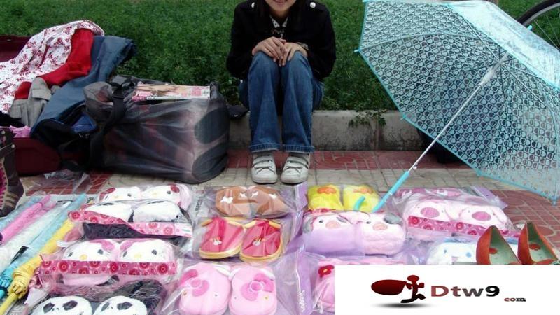 昆明哪里可以摆地摊?昆明学院西门对面摆地摊收费吗-图3 昆明哪里可以摆地摊?昆明学院西门对面摆地摊收费吗-图3