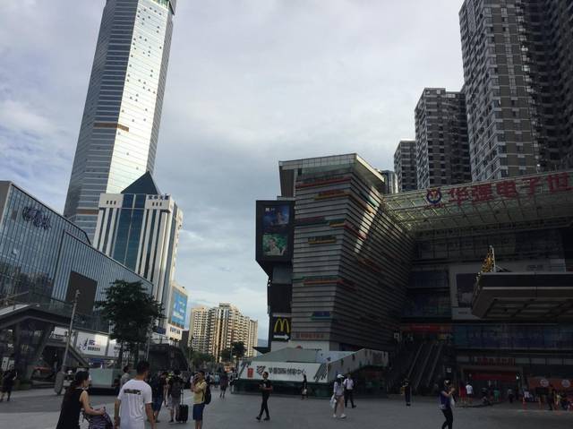 深圳华强北哪停车费比较便宜啊？茂业百货华强北店停车场收费