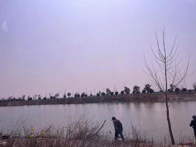 请问武汉哪里有免费钓鱼的地方呢?秀湖公园 停车场收费吗-图2 请问武汉哪里有免费钓鱼的地方呢?秀湖公园 停车场收费吗-图2