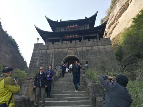 自驾剑门关该停哪个停车场?剑门关进去后还收费不-图2 自驾剑门关该停哪个停车场?剑门关进去后还收费不-图2