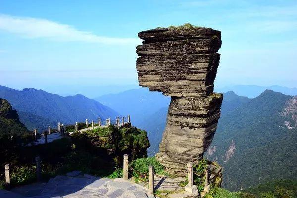 贵州自由行怎么去梵净山方便?广州到梵净山旅行社收费大概多少钱-图2 贵州自由行怎么去梵净山方便?广州到梵净山旅行社收费大概多少钱-图2