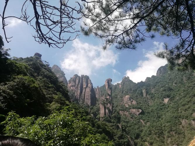 三清山的景点有哪些?玉帘瀑布收费多少钱-图3 三清山的景点有哪些?玉帘瀑布收费多少钱-图3