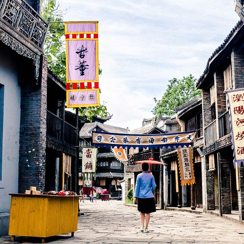 横店广州街香港街要门票吗?广州街香港街收费吗-图3 横店广州街香港街要门票吗?广州街香港街收费吗-图3