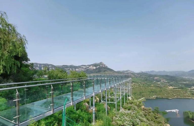 承德绿溪谷有玻璃栈道吗?保定绿溪谷停车场怎么收费-图2 承德绿溪谷有玻璃栈道吗?保定绿溪谷停车场怎么收费-图2