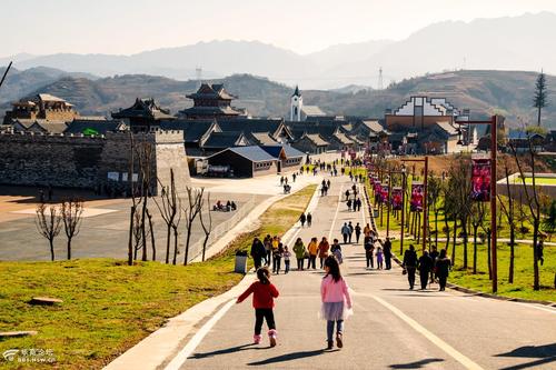 2023白鹿原影视城需要预约么?西安白鹿原影视城收费吗-图2 2023白鹿原影视城需要预约么?西安白鹿原影视城收费吗-图2
