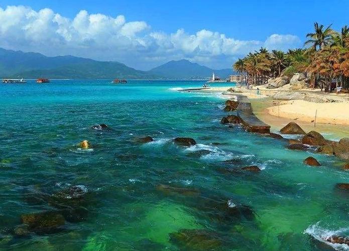 海南陵水十大景点排名？鹿回头高尔夫球怎么收费
