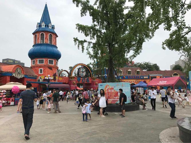 南湖梦幻岛哪买票最便宜?成都南湖梦幻岛怎样收费-图3 南湖梦幻岛哪买票最便宜?成都南湖梦幻岛怎样收费-图3