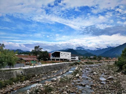 十月一汉中旅游景点推荐?城固南沙河景区收费-图2 十月一汉中旅游景点推荐?城固南沙河景区收费-图2