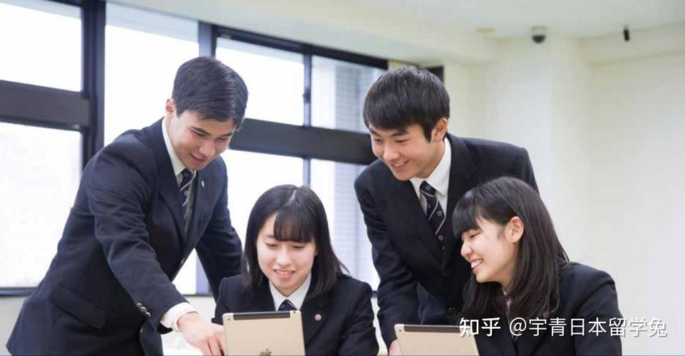 规定男女同校的制度是什么？日本在校生补课 收不收费