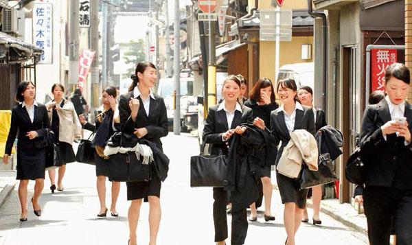 规定男女同校的制度是什么?日本在校生补课 收不收费-图2 规定男女同校的制度是什么?日本在校生补课 收不收费-图2