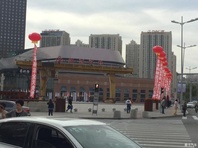 哈市红博地铁站有到哈西火车站的吗？过哈尔滨收费站到哪里哈西火车站