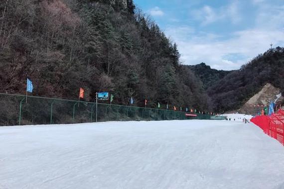 武汉到神农架国际滑雪场攻略?武汉到神农架滑雪收费-图1 武汉到神农架国际滑雪场攻略?武汉到神农架滑雪收费-图1