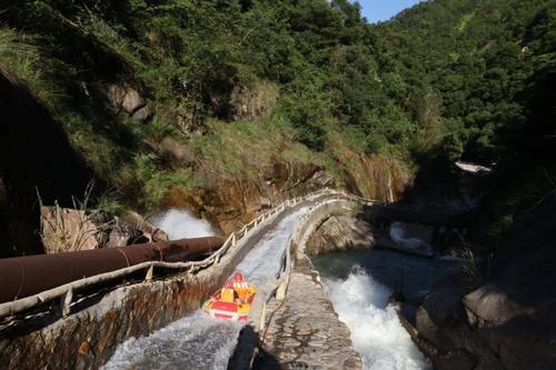 云灵山几点钟开始漂流？大峡谷童趣乐园额外收费吗