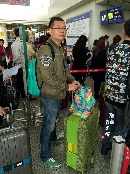 儿女远行父母牵挂经典句子？关西机场行李寄托怎么收费