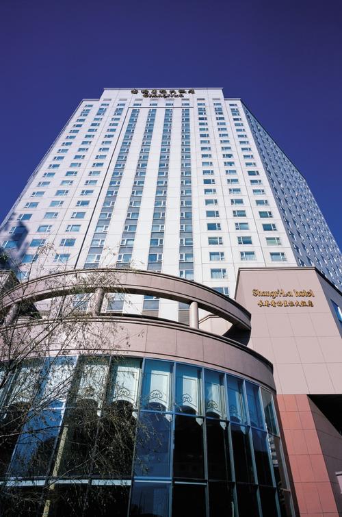 长春市宾馆酒店那家性价比高?长春香格里拉大酒店停车场收费-图2 长春市宾馆酒店那家性价比高?长春香格里拉大酒店停车场收费-图2