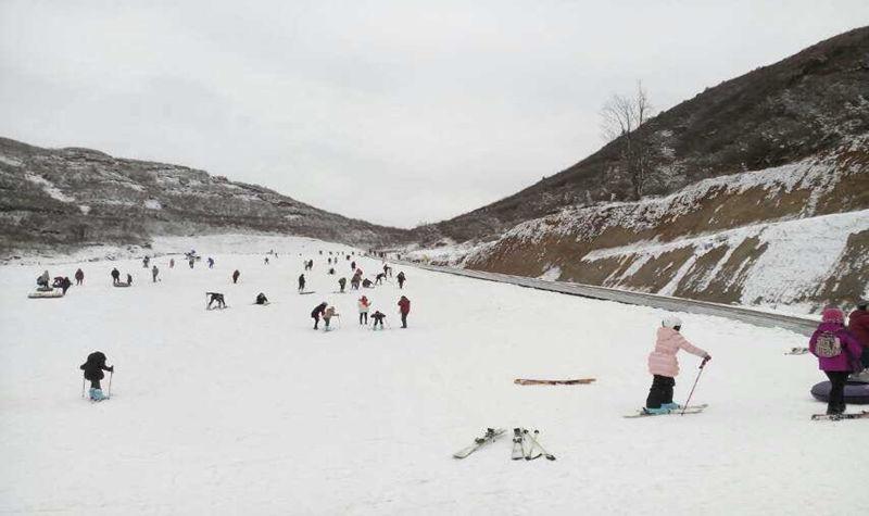七星岭滑雪场几月份关?江西七星岭滑雪场收费-图2 七星岭滑雪场几月份关?江西七星岭滑雪场收费-图2