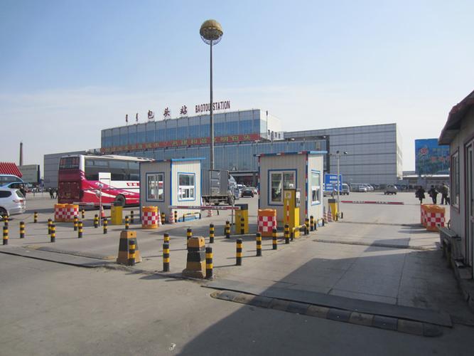 包头火车站建多少层高楼？包头车站停车场收费-图2