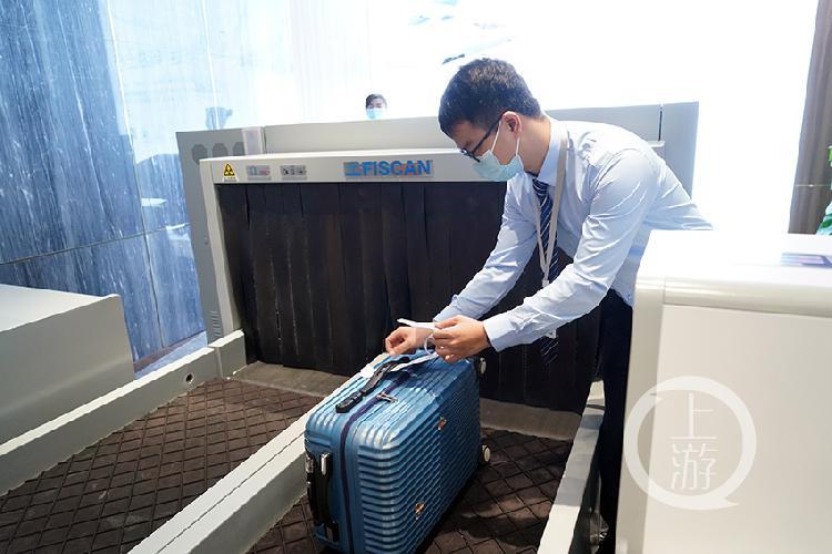 山东航空行李托运能带酒水么？山东航空餐饮收费吗