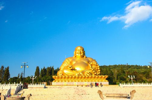 弥勒大佛景区门票多少?弥勒景点收费-图2 弥勒大佛景区门票多少?弥勒景点收费-图2