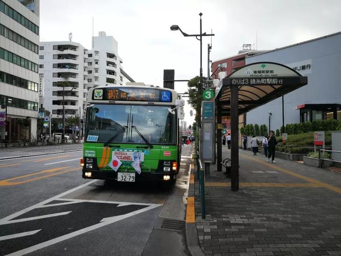 日本街道的,止まれ 是什么意思?停车的命令形?还是停车点?日本24小时停车收费标准-图3 日本街道的,止まれ 是什么意思?停车的命令形?还是停车点?日本24小时停车收费标准-图3