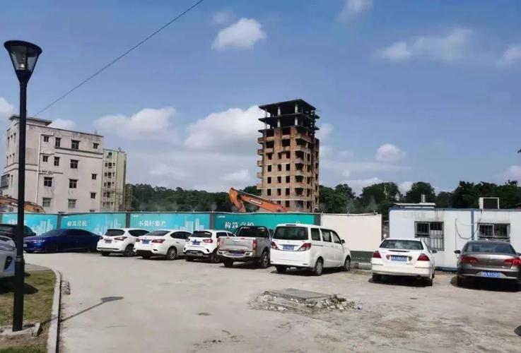 塘厦四村到观澜黎光村有多少公里？黎光收费站到塘厦路口怎么走