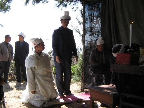 按中国的传统,老人去世,整个葬礼的流程是怎样的?扬仪专线收费-图3 按中国的传统,老人去世,整个葬礼的流程是怎样的?扬仪专线收费-图3
