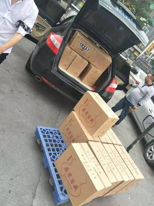 快递发一箱酒多少钱?三亚6路公交车收费标准-图3 快递发一箱酒多少钱?三亚6路公交车收费标准-图3