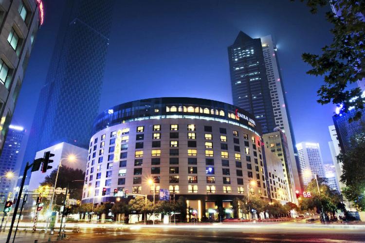 南京四星级宾馆(最好是就在新街口)？南京新纪元大酒店停车收费-图3