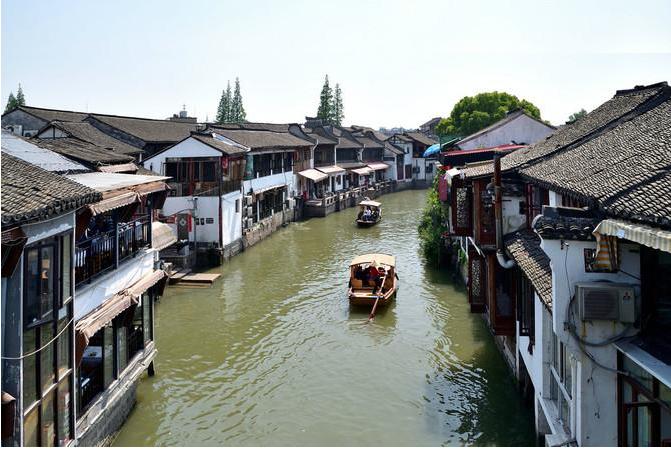 朱家角周庄和乌镇哪个便宜?朱家角景区收费吗-图2 朱家角周庄和乌镇哪个便宜?朱家角景区收费吗-图2