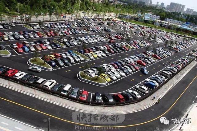 成都环球中心停车场归哪个停车办管?成都环球中心地下停车场收费-图1 成都环球中心停车场归哪个停车办管?成都环球中心地下停车场收费-图1