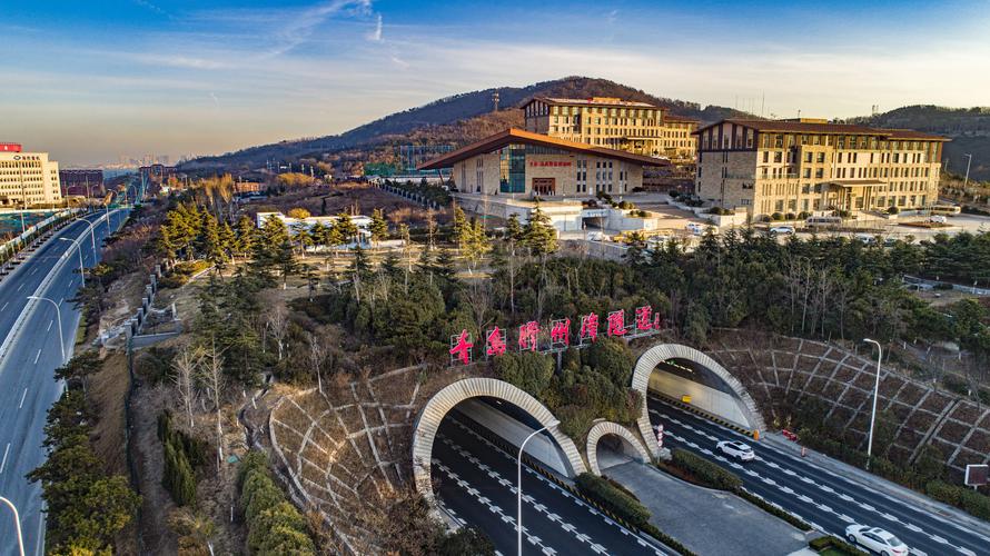 黄岛石雀滩停车收费吗?青岛黄岛隧道收费-图3 黄岛石雀滩停车收费吗?青岛黄岛隧道收费-图3