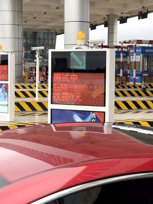 横岗到沙田收费站可以坐哪路车？坑梓收费站在哪里