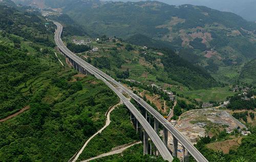 湖北巴东到咸丰多远的距离?武汉到巴东高速收费-图2 湖北巴东到咸丰多远的距离?武汉到巴东高速收费-图2