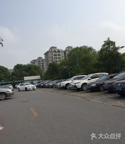 上海大酒店有多少层?上海大酒店停车场收费-图3 上海大酒店有多少层?上海大酒店停车场收费-图3
