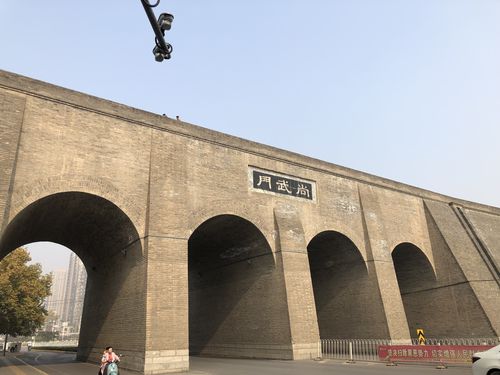 西安明城墙要门票吗?中山门登城墙要收费吗-图2 西安明城墙要门票吗?中山门登城墙要收费吗-图2