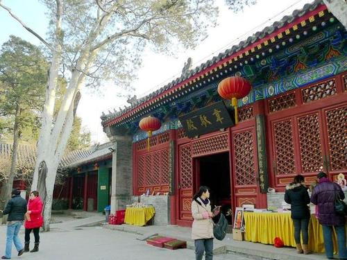 北京所有寺庙明细?雍和宫超度怎么收费-图1 北京所有寺庙明细?雍和宫超度怎么收费-图1