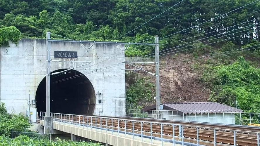世界十大高速公路最长隧道？北海道 shuttle bus 收费