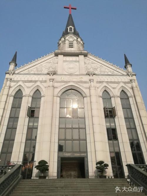 上海圣三一基督教堂礼拜时间几点?上海去教堂收费吗-图3 上海圣三一基督教堂礼拜时间几点?上海去教堂收费吗-图3