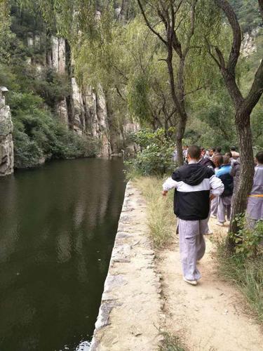 少林寺需要爬山吗?去登封爬山哪里不收费-图1 少林寺需要爬山吗?去登封爬山哪里不收费-图1