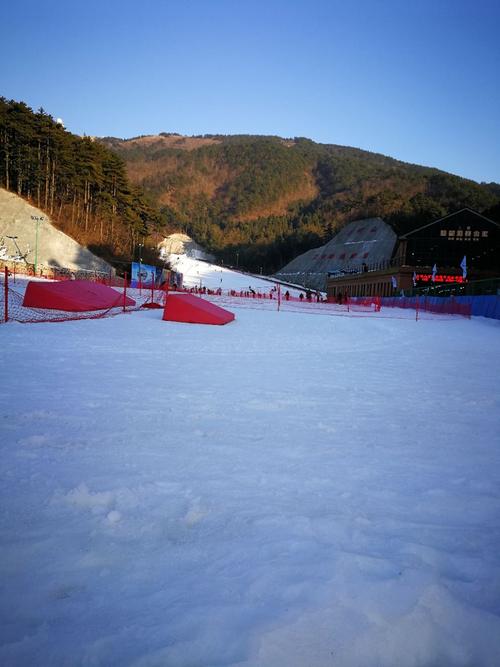 大明山滑雪场自驾游攻略?大明山要收费吗-图3 大明山滑雪场自驾游攻略?大明山要收费吗-图3