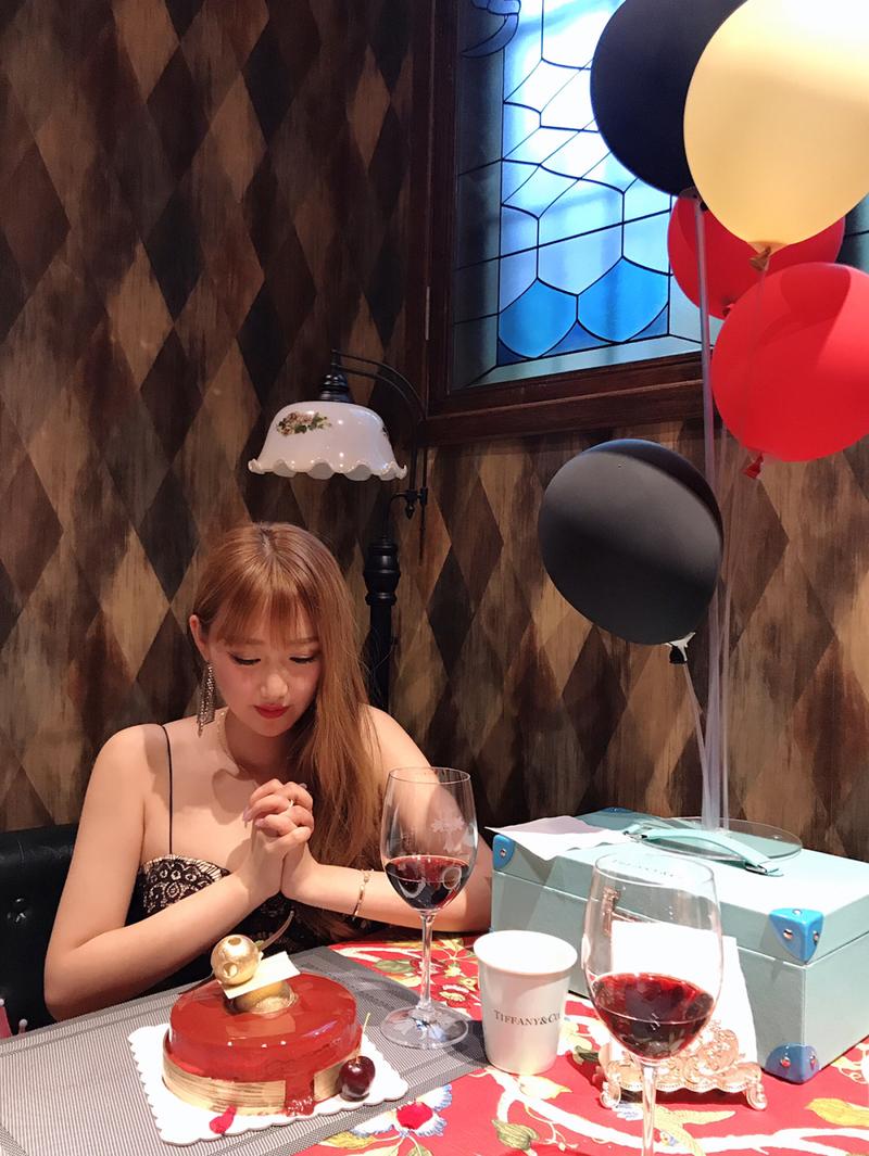 合肥有哪些餐厅是生日当天半价的啊急求？合肥银鲨海小孩收费吗