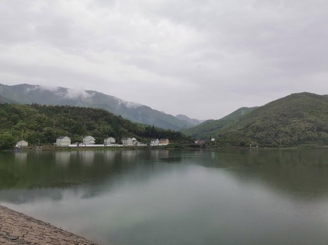 余姚过夜露营地点有哪些?百丈岗水库收费吗-图3 余姚过夜露营地点有哪些?百丈岗水库收费吗-图3