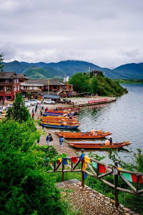 泸沽湖停车场攻略?泸沽湖哪些景点要收费-图3 泸沽湖停车场攻略?泸沽湖哪些景点要收费-图3