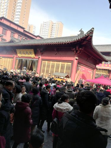 大观音寺好停车吗？庙停车收费