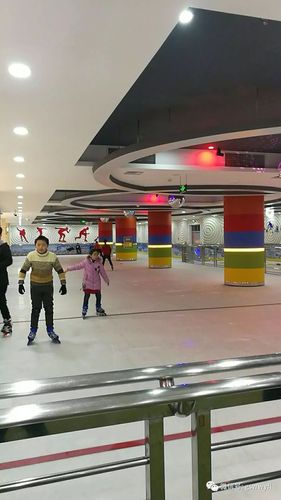 哈尔滨冰上基地收费标准?开溜冰场怎么收费-图3 哈尔滨冰上基地收费标准?开溜冰场怎么收费-图3