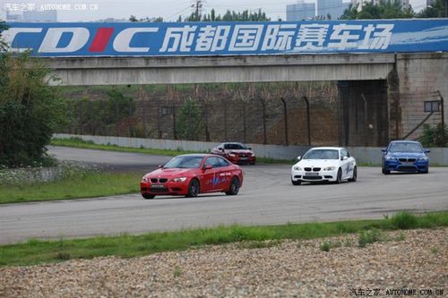 成都是不是有个金港赛道？成都金港赛道怎么收费-图2
